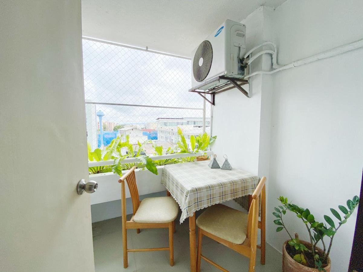 Cozy Family Room At 103 Condominium 2 On Nimman 12 Chiang Mai Eksteriør billede